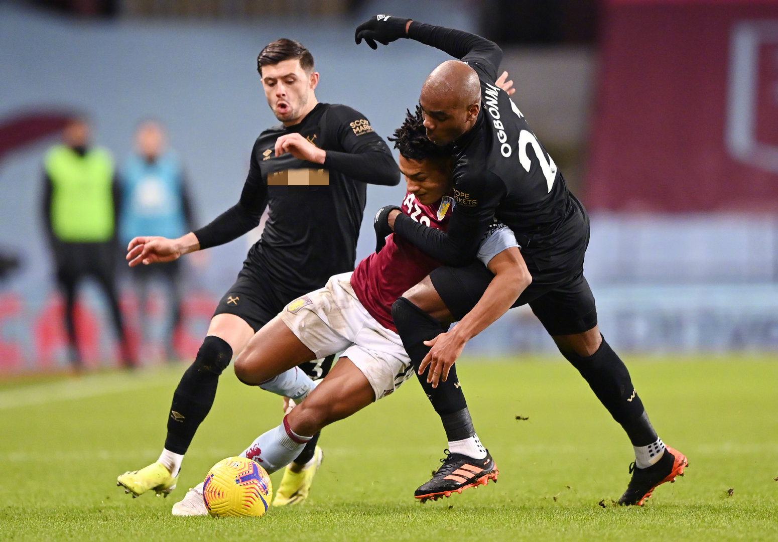 事背後的故 事背後的故